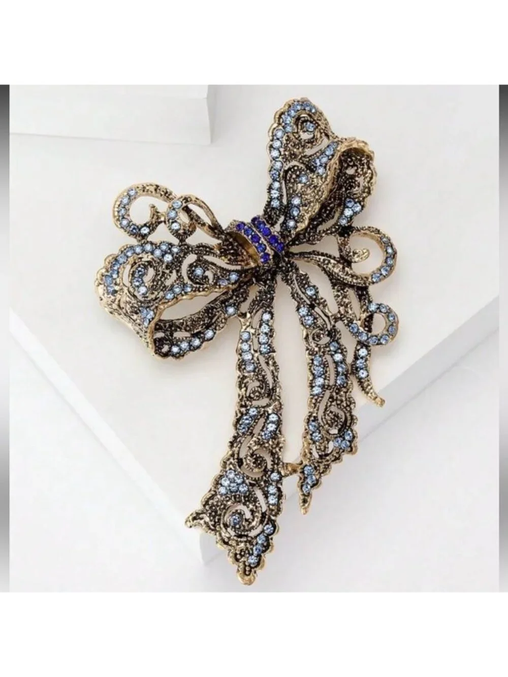 Gold and Blue Bow Brooch Q600